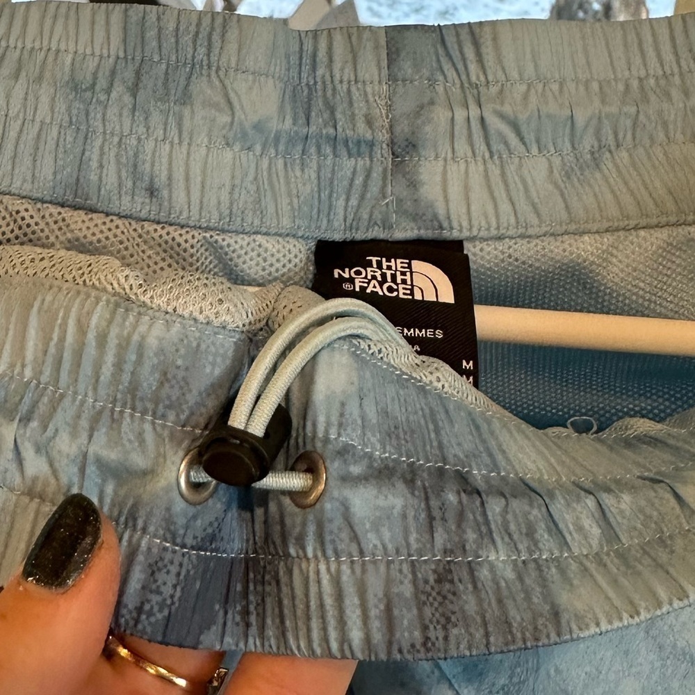 NWOT The North Face Windbreaker Joggers - Picture 3 of 6